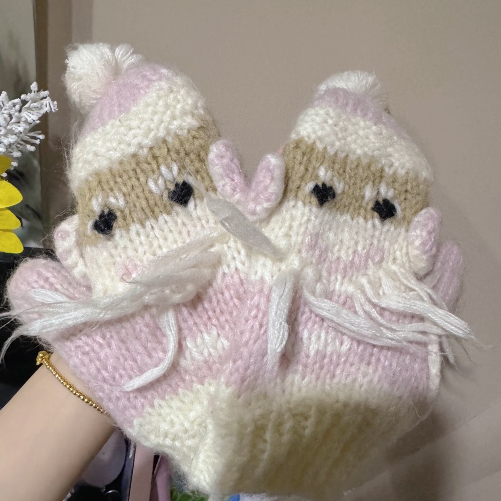 Adorable Pink and Cream Knit Mittens